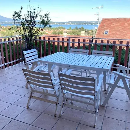 Semesterbostad Casa Vacanze Lago Maggiore Lesa